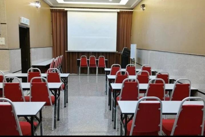 E-Suites Hotel, Абуджа Екстериор снимка