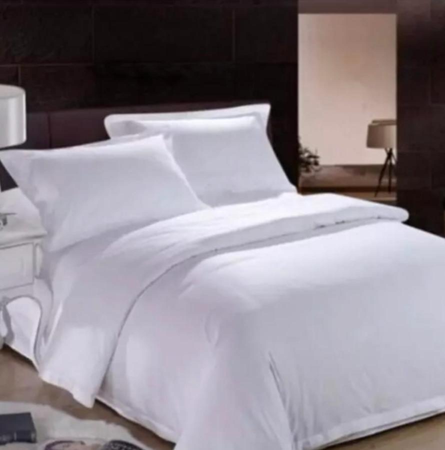 E-Suites Hotel, Абуджа Екстериор снимка